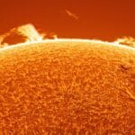 Sun Aktuell: muchos puntos pequeños, pocos grupos grandes