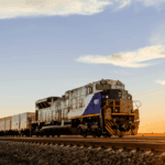 El tren eléctrico carga la batería mientras conduce